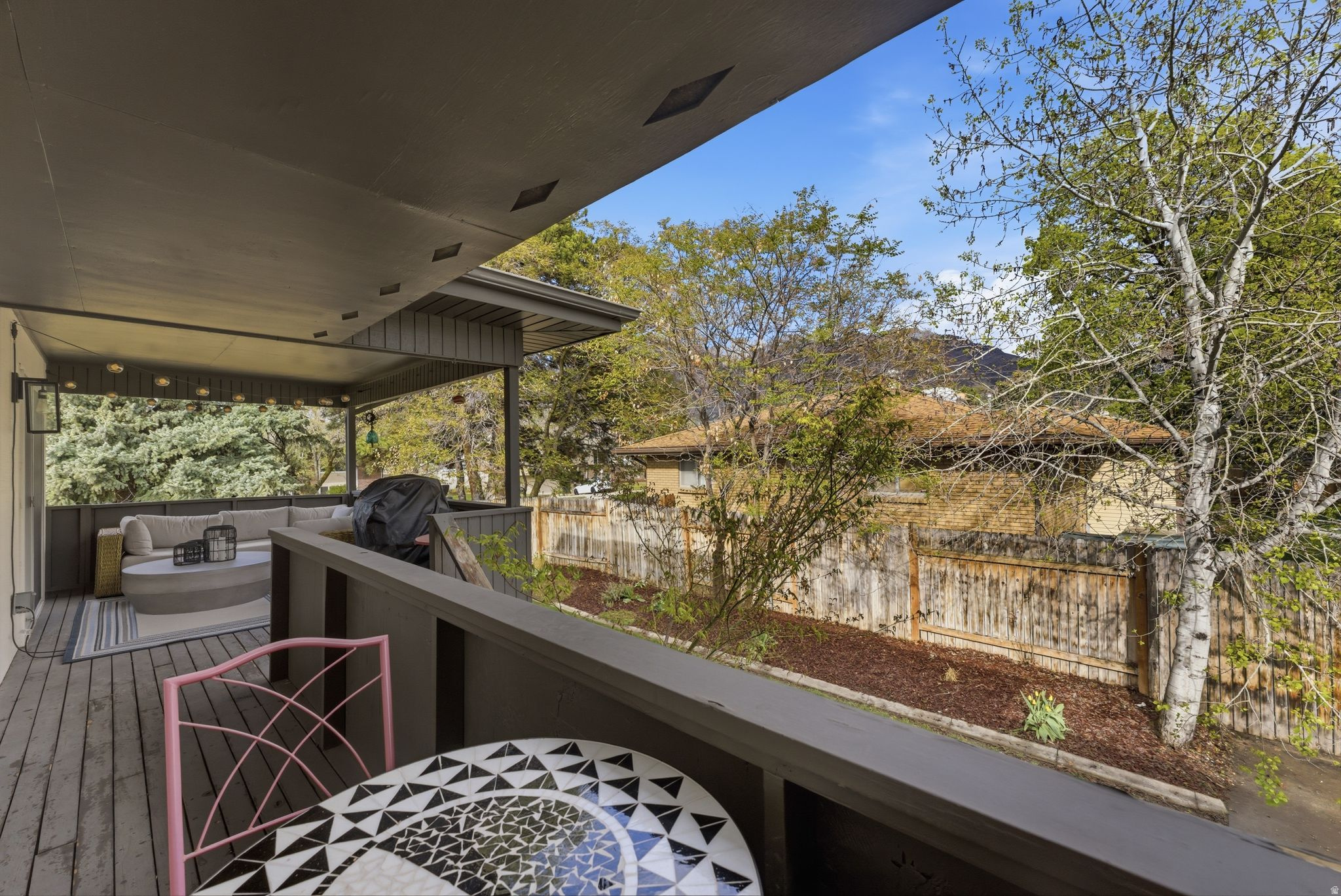 RIVIERA HEIGHTS - Residential