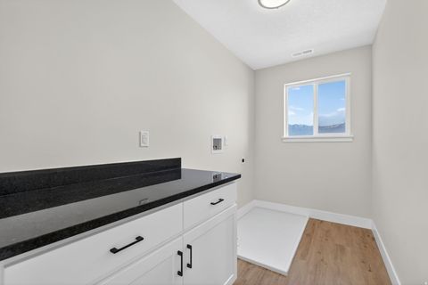 Tiny photo for 5767 S TRIPP LN W, Murray, UT 84123 (MLS # 2131927)