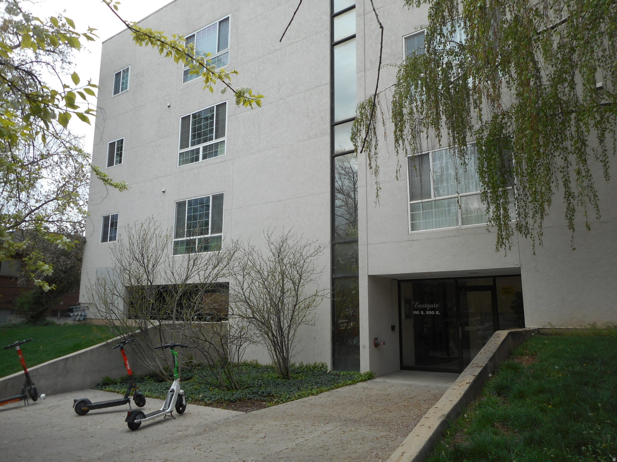 EASTGATE - Residential