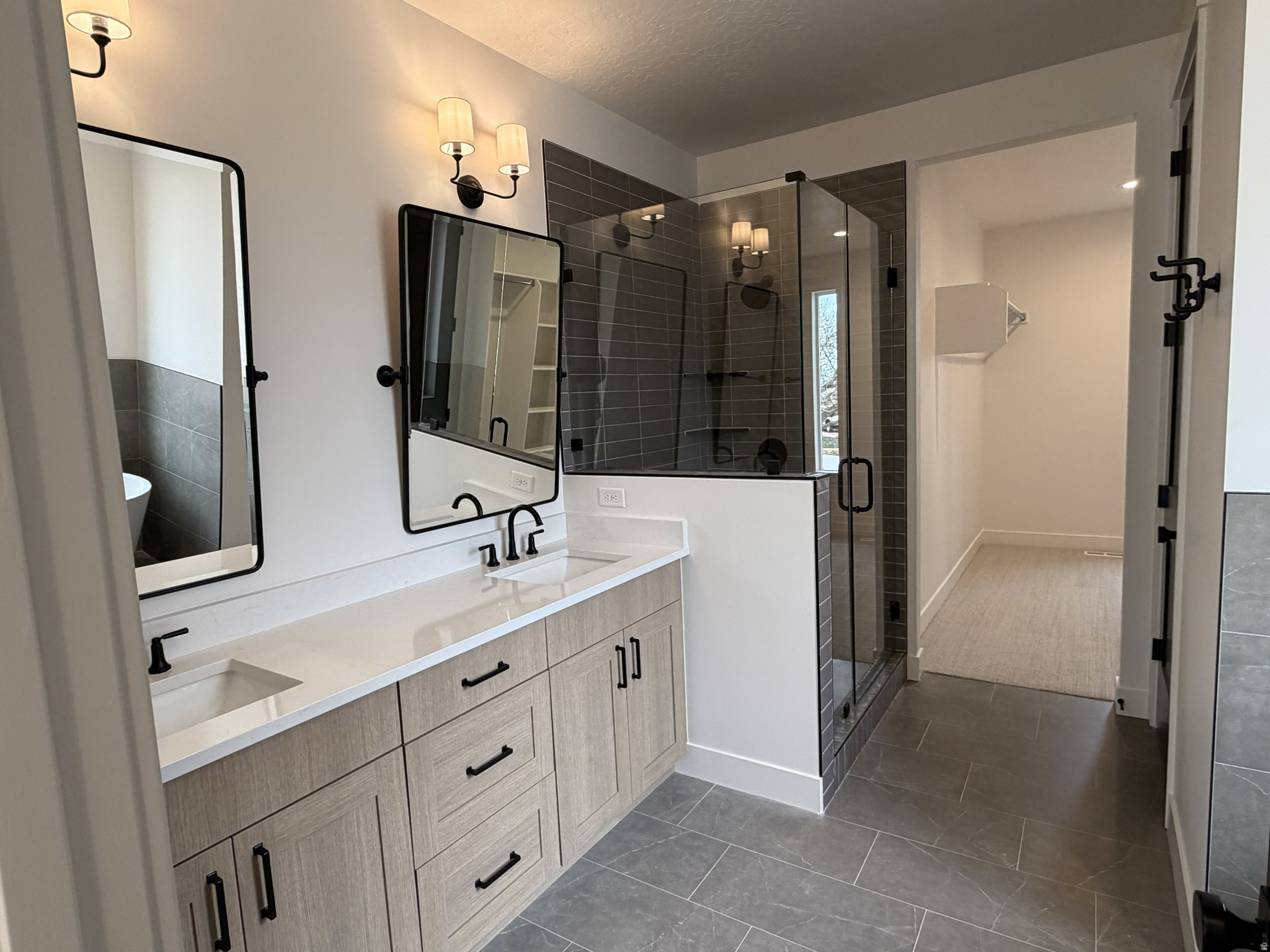 OAKHAVEN PARK - Residential