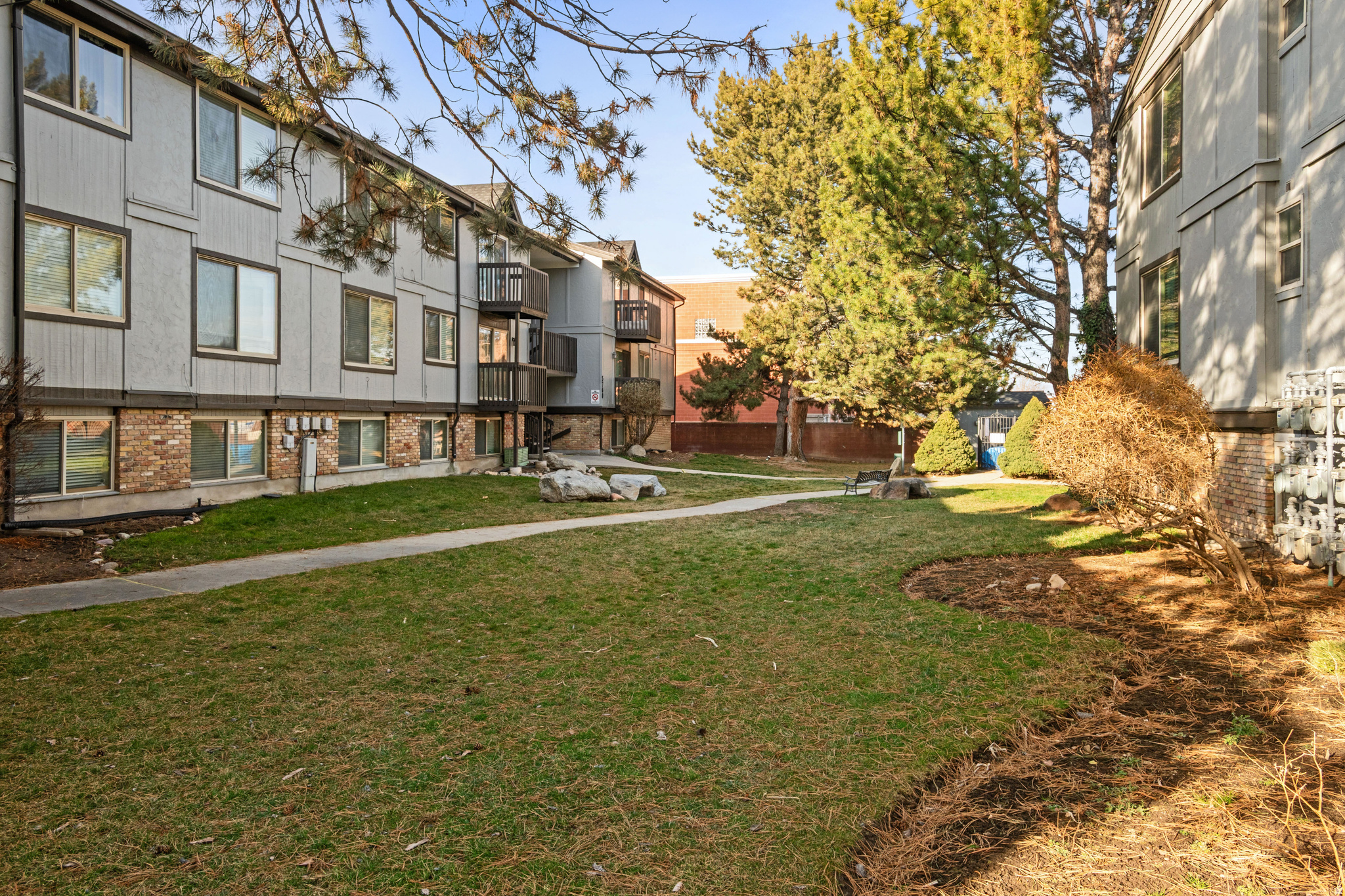 RIVENDELL - Residential