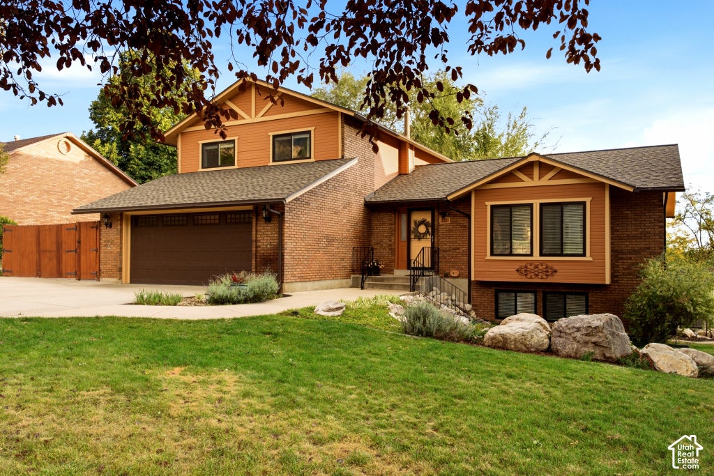 Photo of 601 E 3350 N, North Ogden, UT 84414 (MLS # 2191449)