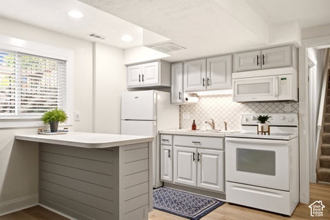 Tiny photo for 601 E 3350 N, North Ogden, UT 84414 (MLS # 2191449)