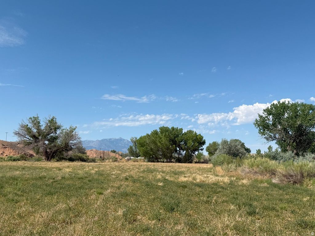 Photo of 700 E 725 N, Hanksville, UT 84734 (MLS # 2143431)