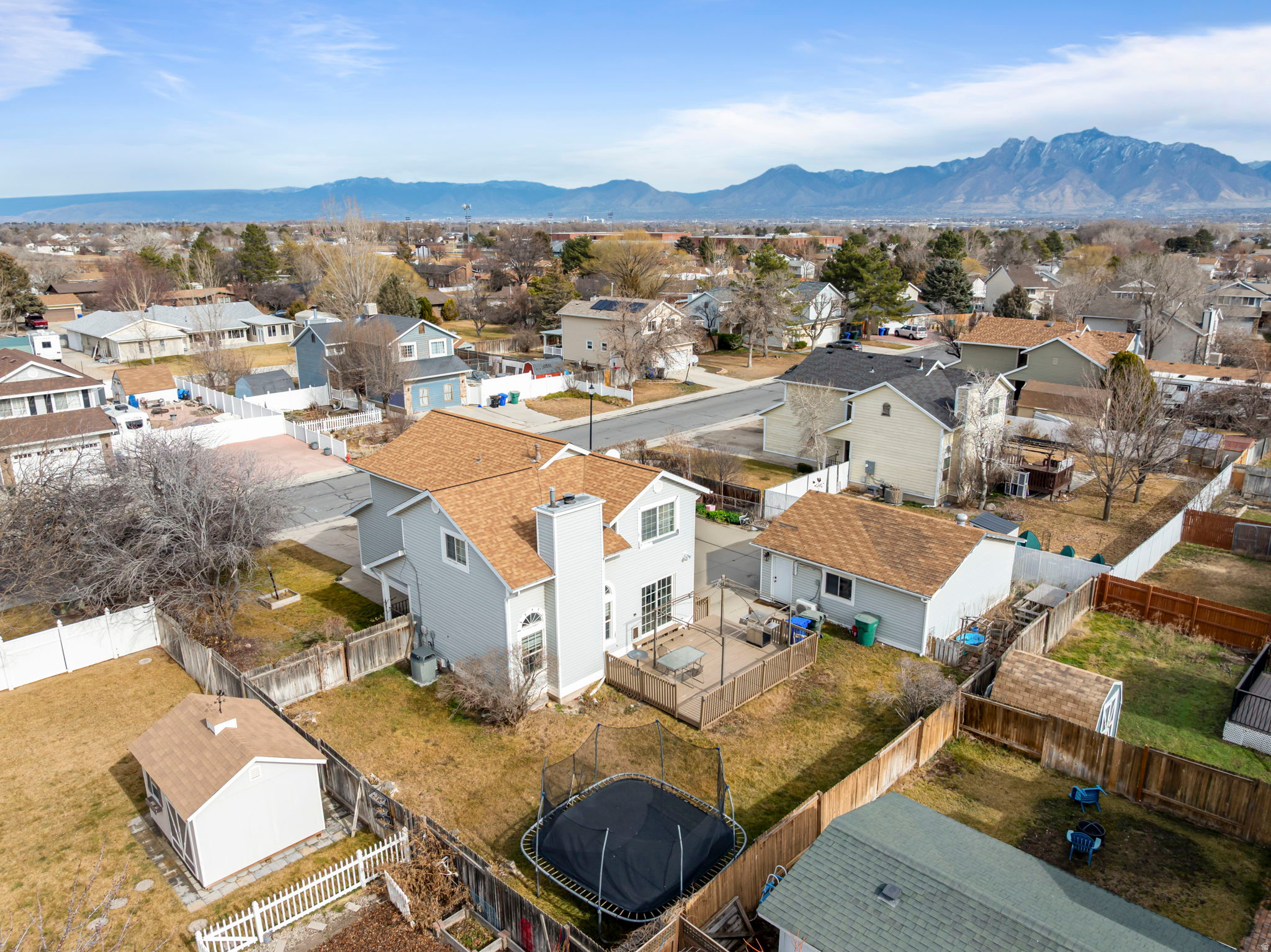 MEADOW GREEN - Residential