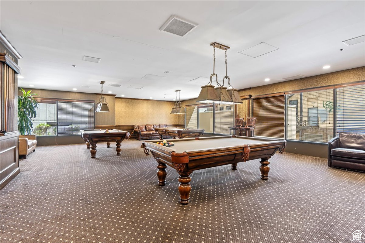 AMERICAN TOWERS NORTH TOWER - Residential