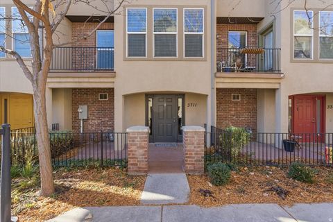 Photo of 3711 S LUCHARS LN W, South Salt Lake, UT 84115 (MLS # 2125435)