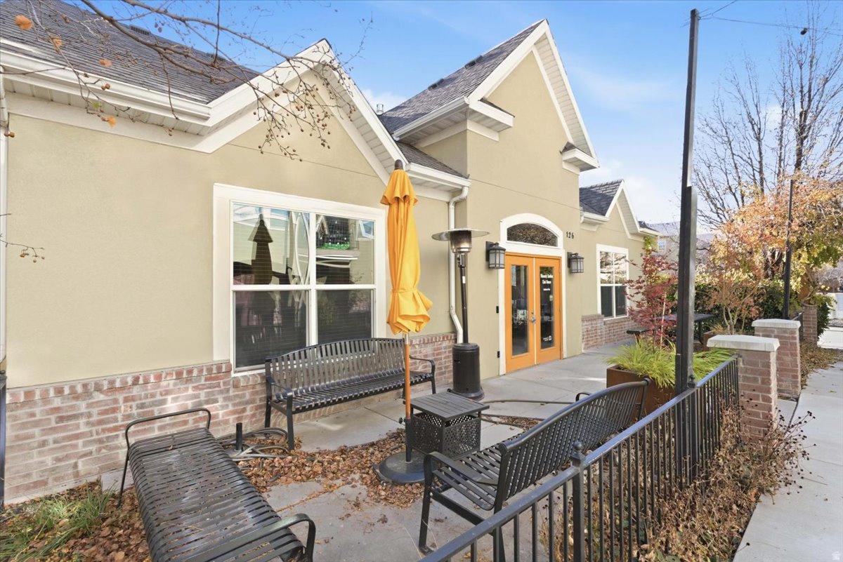 WAVERLY - Residential