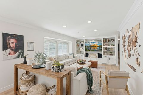 Tiny photo for 6877 PINEVIEW CIR, Salt Lake City, UT 84121 (MLS # 2139827)