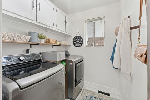 Tiny photo for 6877 PINEVIEW CIR, Salt Lake City, UT 84121 (MLS # 2139827)