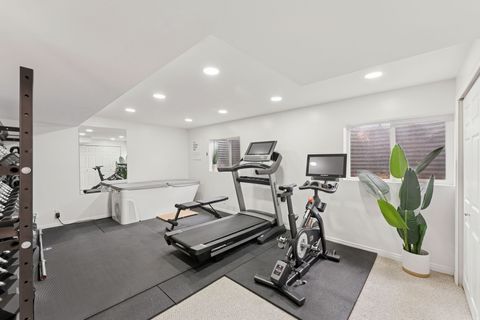 Tiny photo for 6877 PINEVIEW CIR, Salt Lake City, UT 84121 (MLS # 2139827)