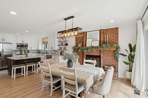 Tiny photo for 6877 PINEVIEW CIR, Salt Lake City, UT 84121 (MLS # 2139827)