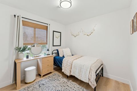 Tiny photo for 6877 PINEVIEW CIR, Salt Lake City, UT 84121 (MLS # 2139827)