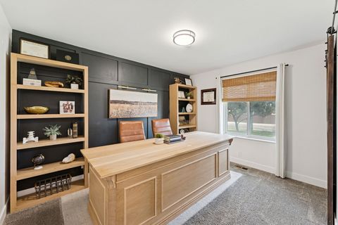 Tiny photo for 6877 PINEVIEW CIR, Salt Lake City, UT 84121 (MLS # 2139827)