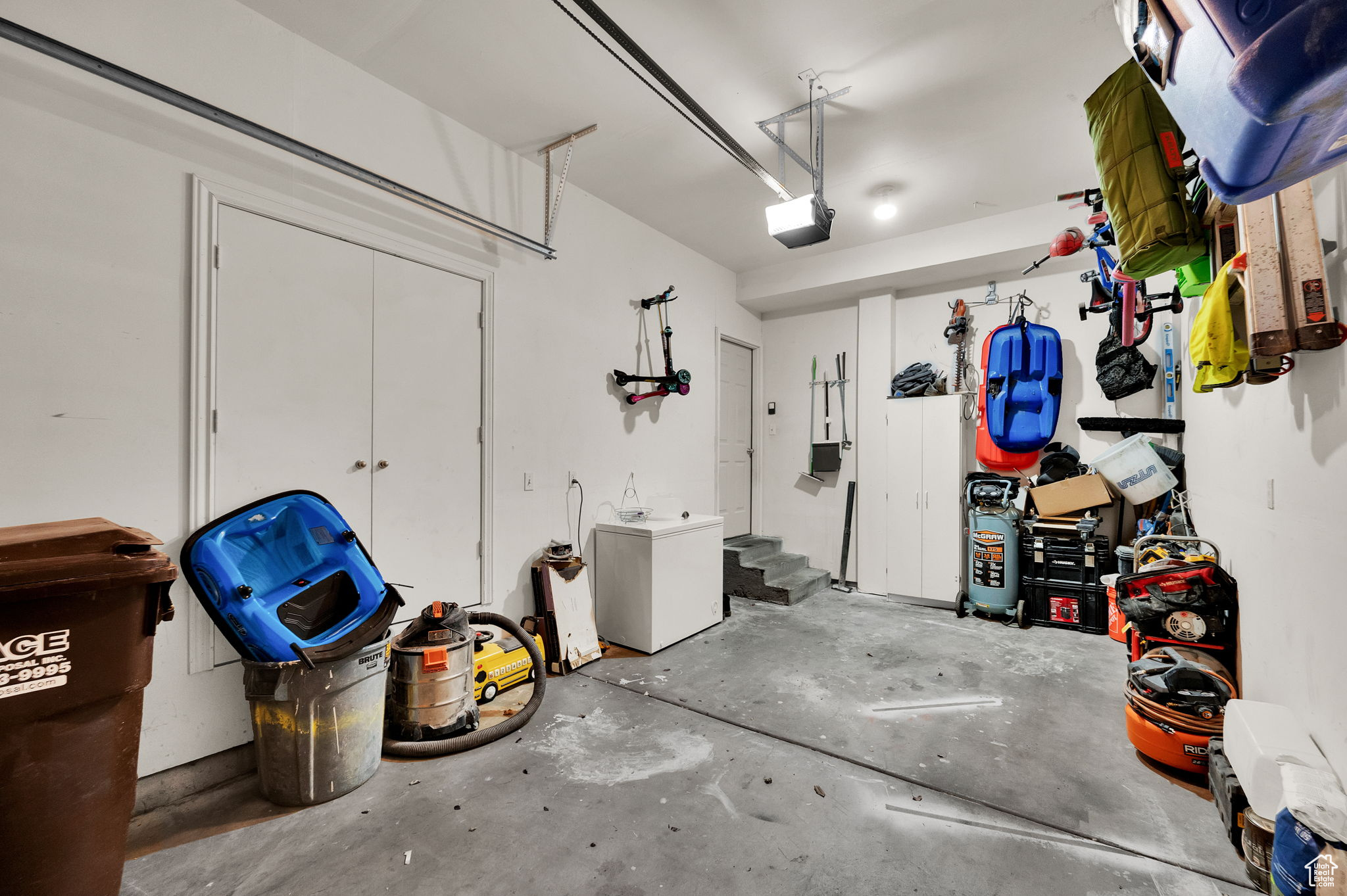 72ND STREET TOWNHOME - Residential