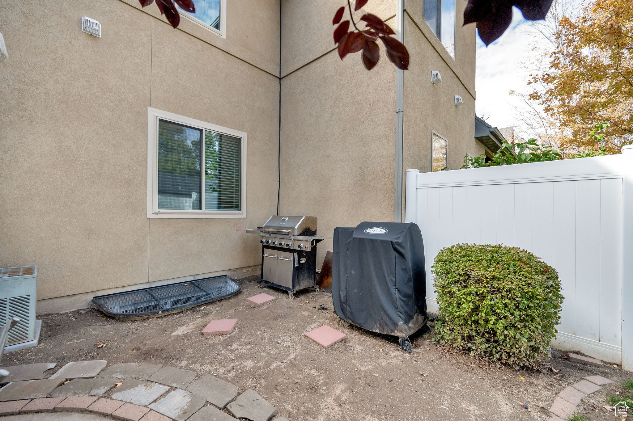 72ND STREET TOWNHOME - Residential