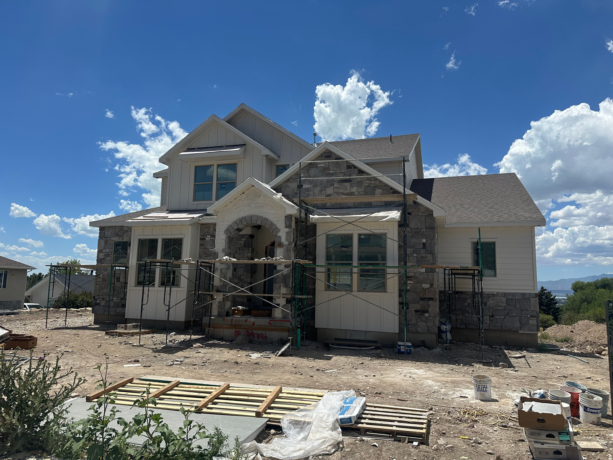 Photo 1 of 30 — 342 S 1100 E 4, Pleasant Grove, UT 84062