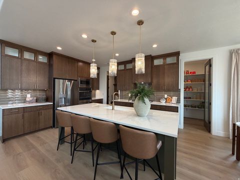 Tiny photo for 2905 W 1930 N, Provo, UT 84601 (MLS # 2155789)