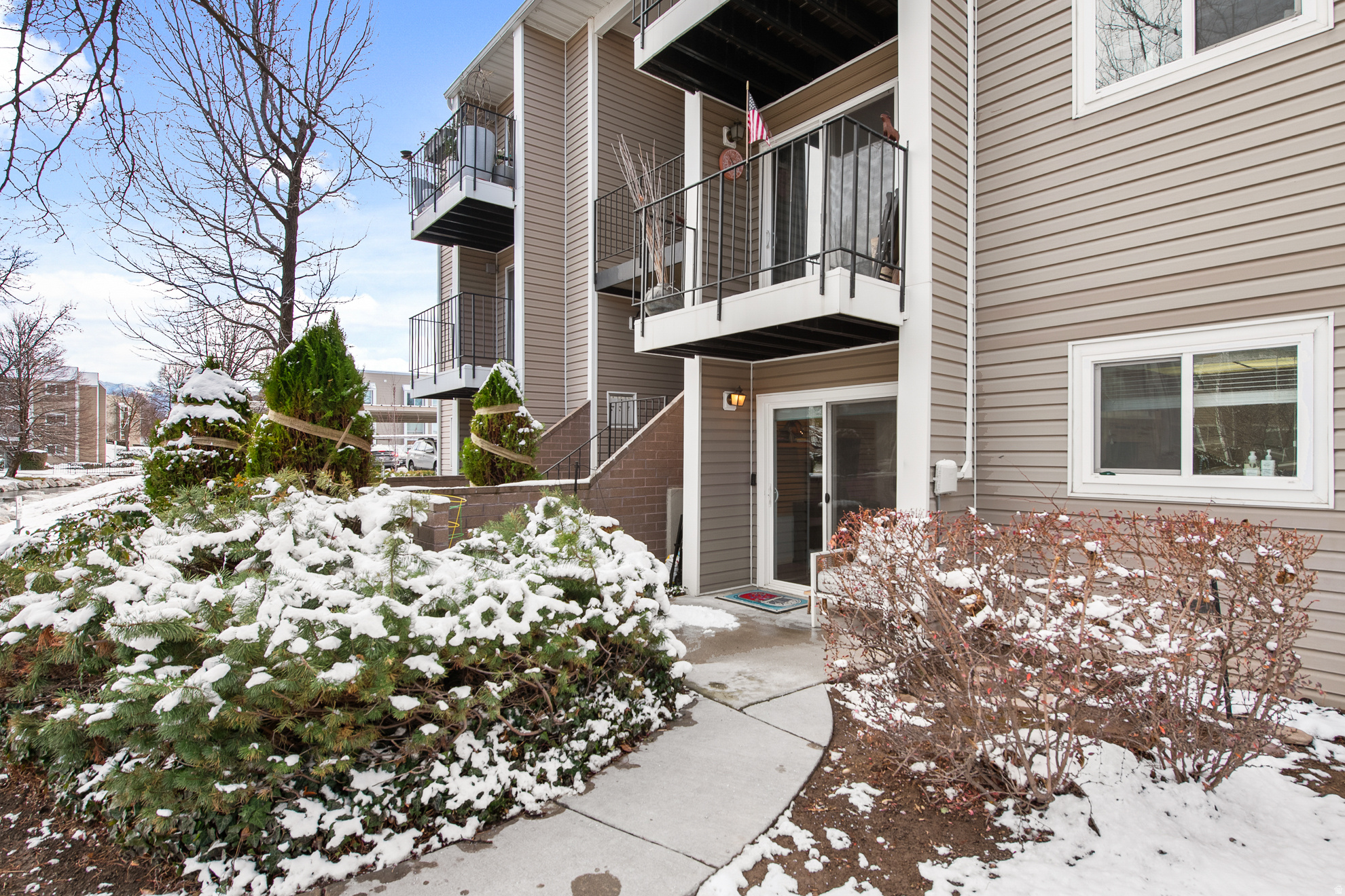 QUAILBROOK EAST - Residential