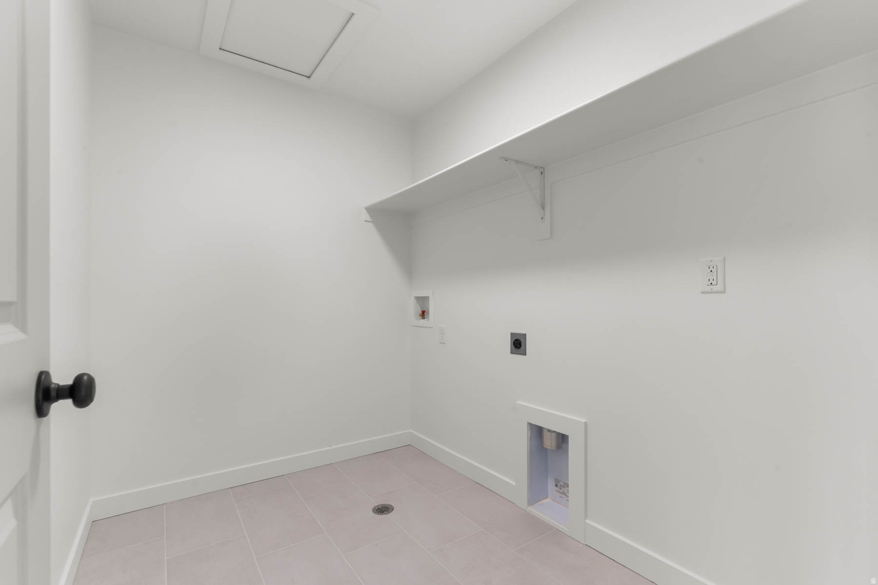 BROADVIEW SHORES 821 - Residential