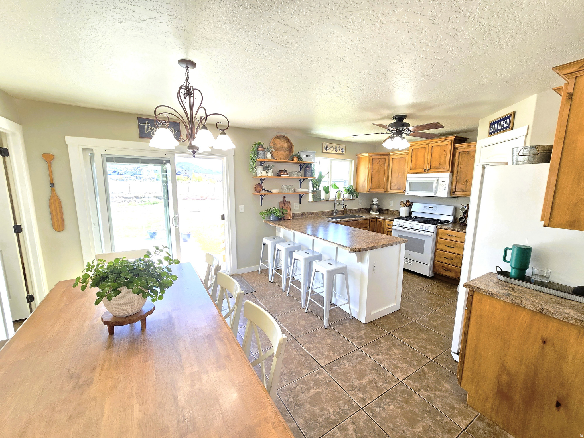 NICHOLS LANDING - Residential
