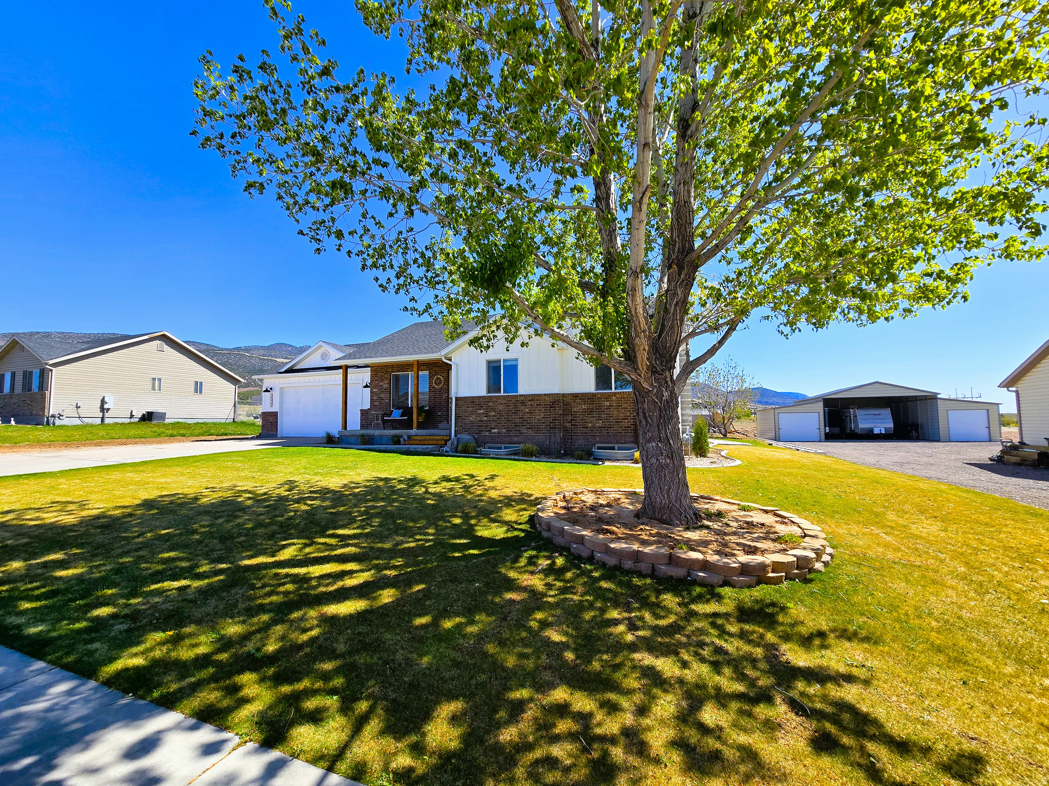 NICHOLS LANDING - Residential