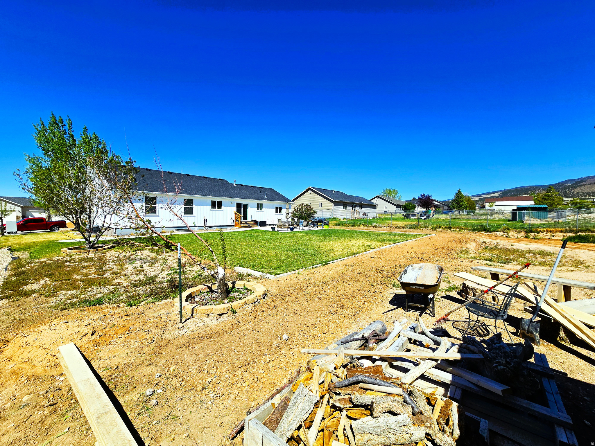 NICHOLS LANDING - Residential