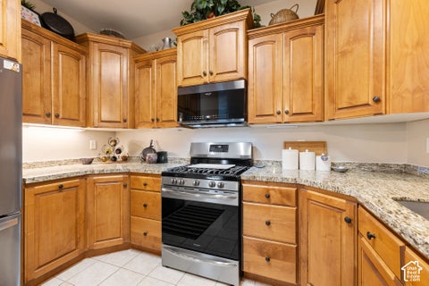 Tiny photo for 27 W 720 S, Orem, UT 84058 (MLS # 2189926)