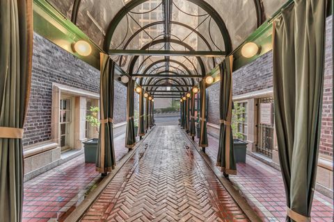 Photo of 29 S STATE ST E #417, Salt Lake City, UT 84111 (MLS # 2147914)