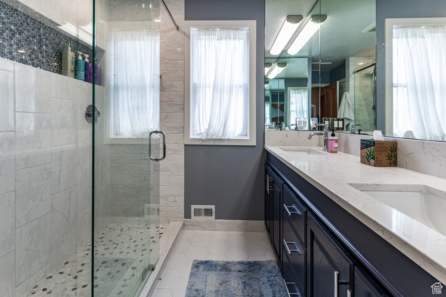 ECKER HILL - Residential Lease
