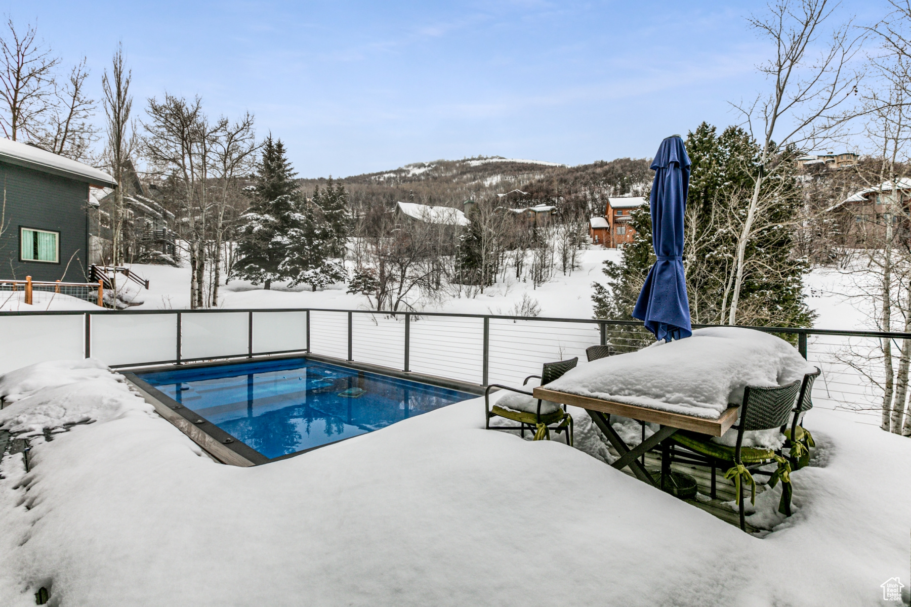 ECKER HILL - Residential Lease