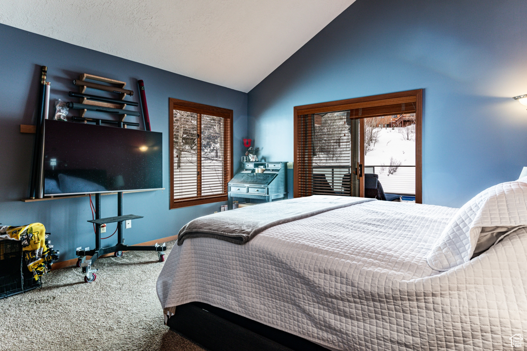 ECKER HILL - Residential Lease