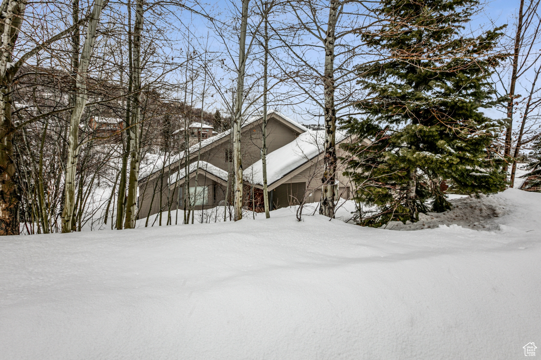 ECKER HILL - Residential Lease