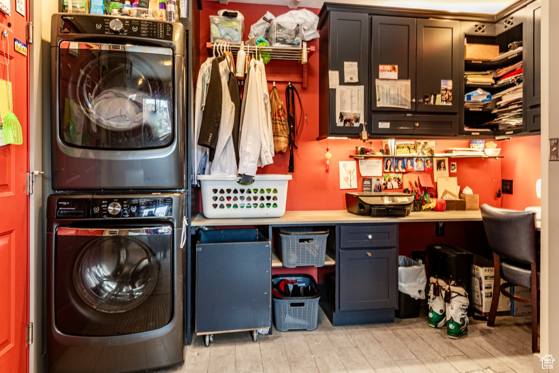ECKER HILL - Residential Lease
