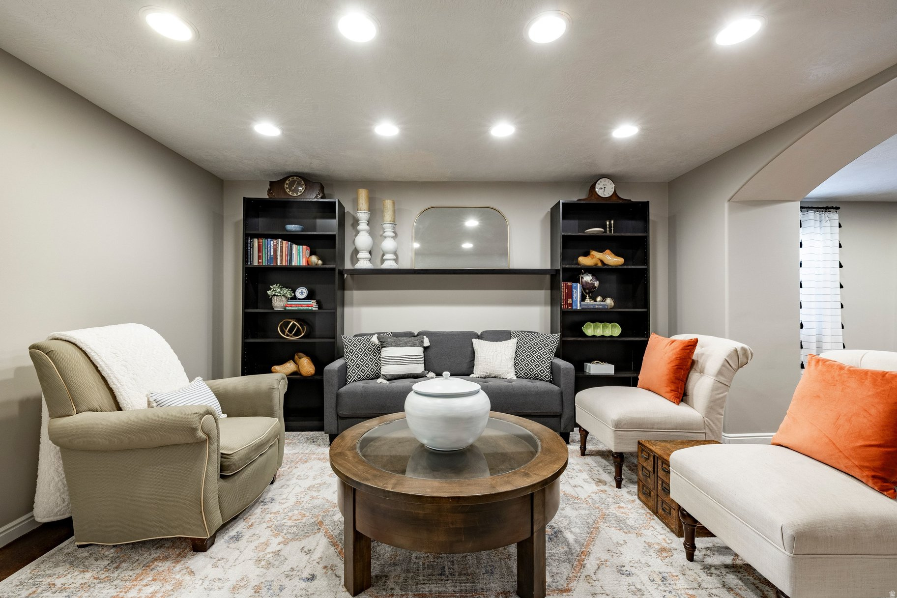 HIDDEN SPRINGS - Residential