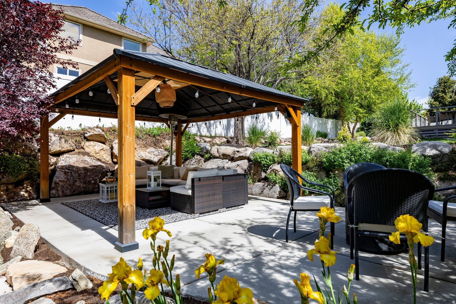 HIDDEN SPRINGS - Residential