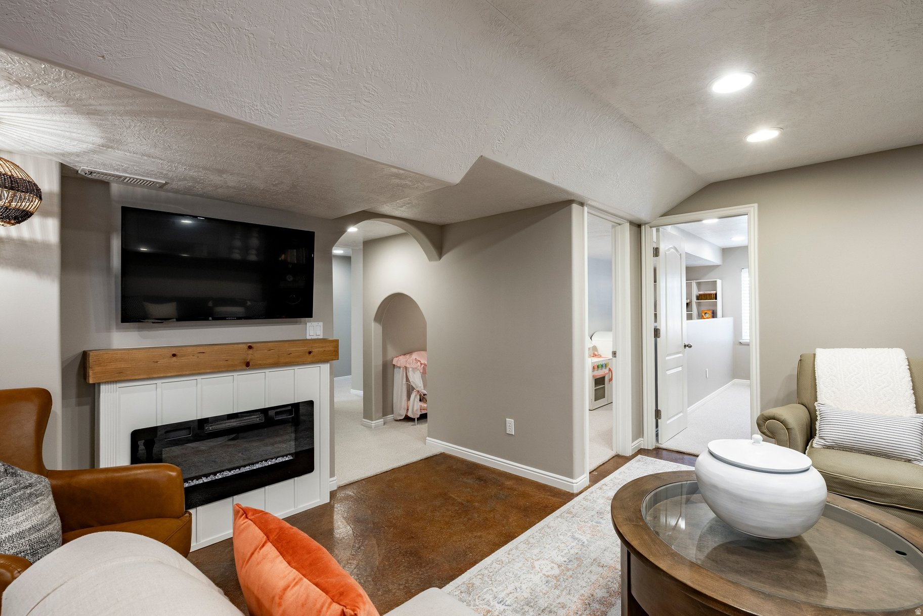 HIDDEN SPRINGS - Residential