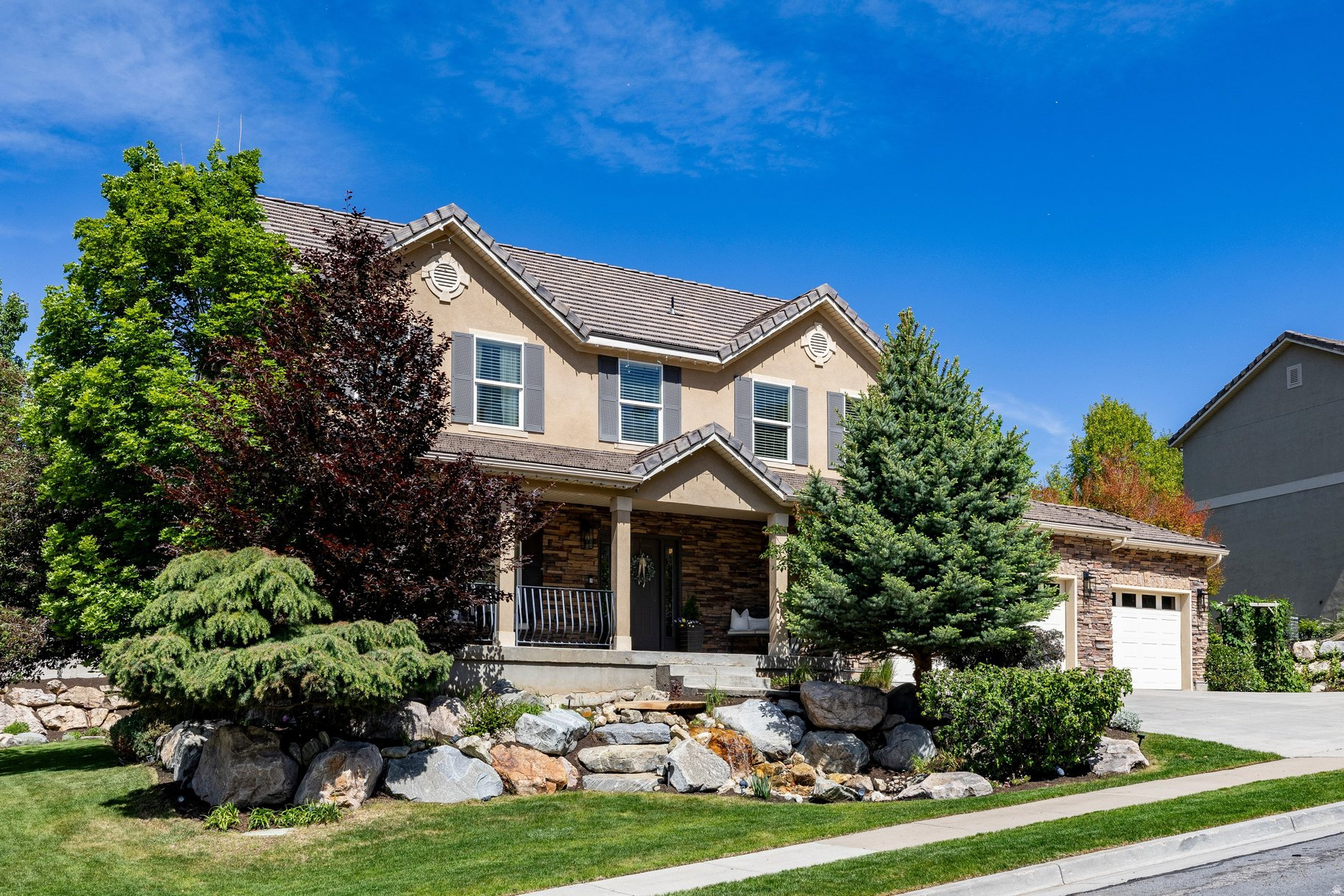 HIDDEN SPRINGS - Residential