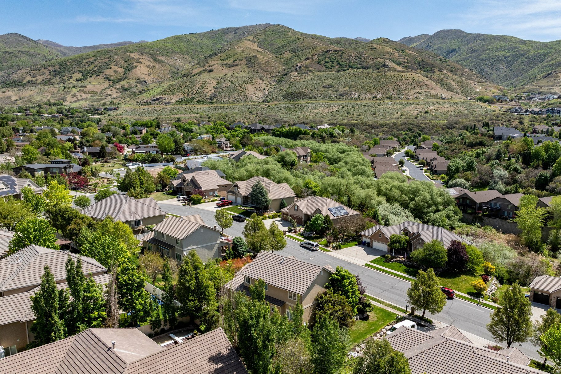 HIDDEN SPRINGS - Residential