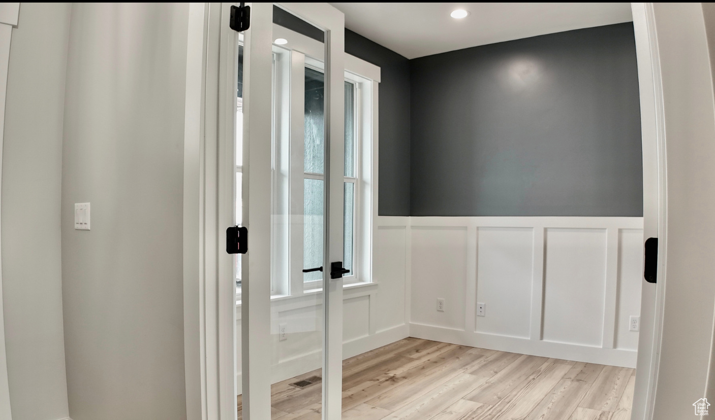 TRAVELLER LANE SUBDIVISION - Residential