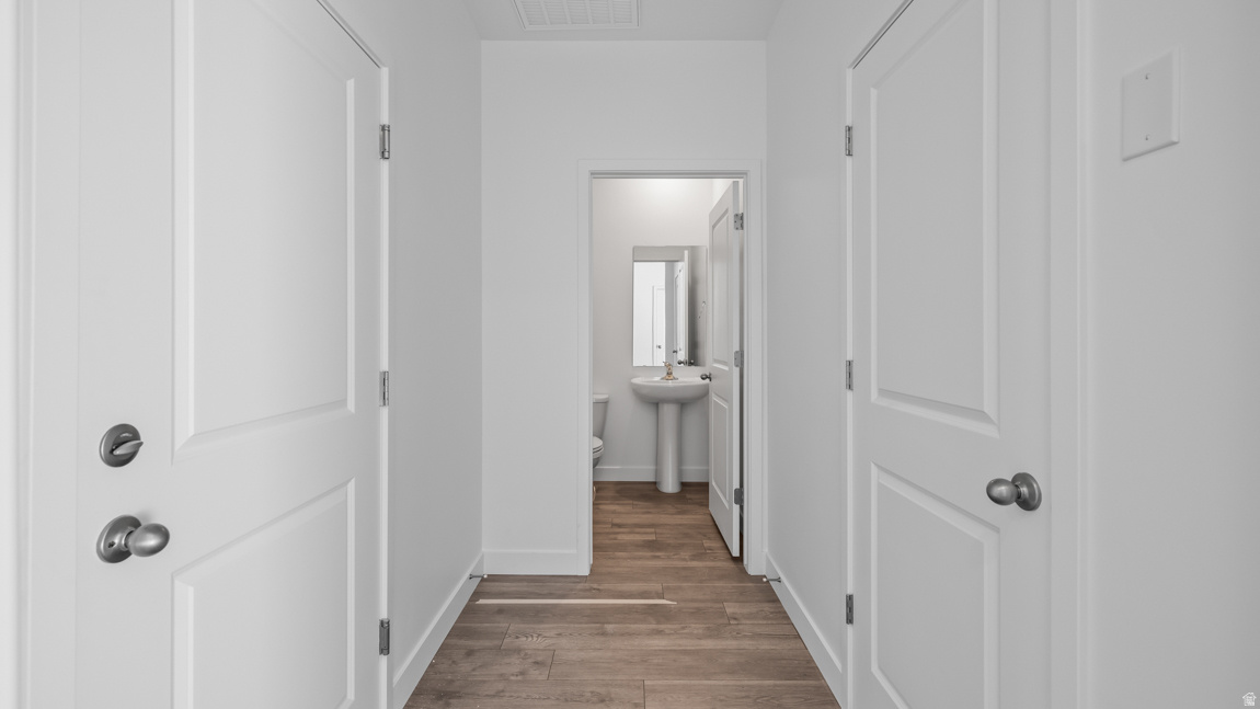 CORRAL HOLLOW AT LONG VALLEY - Residential