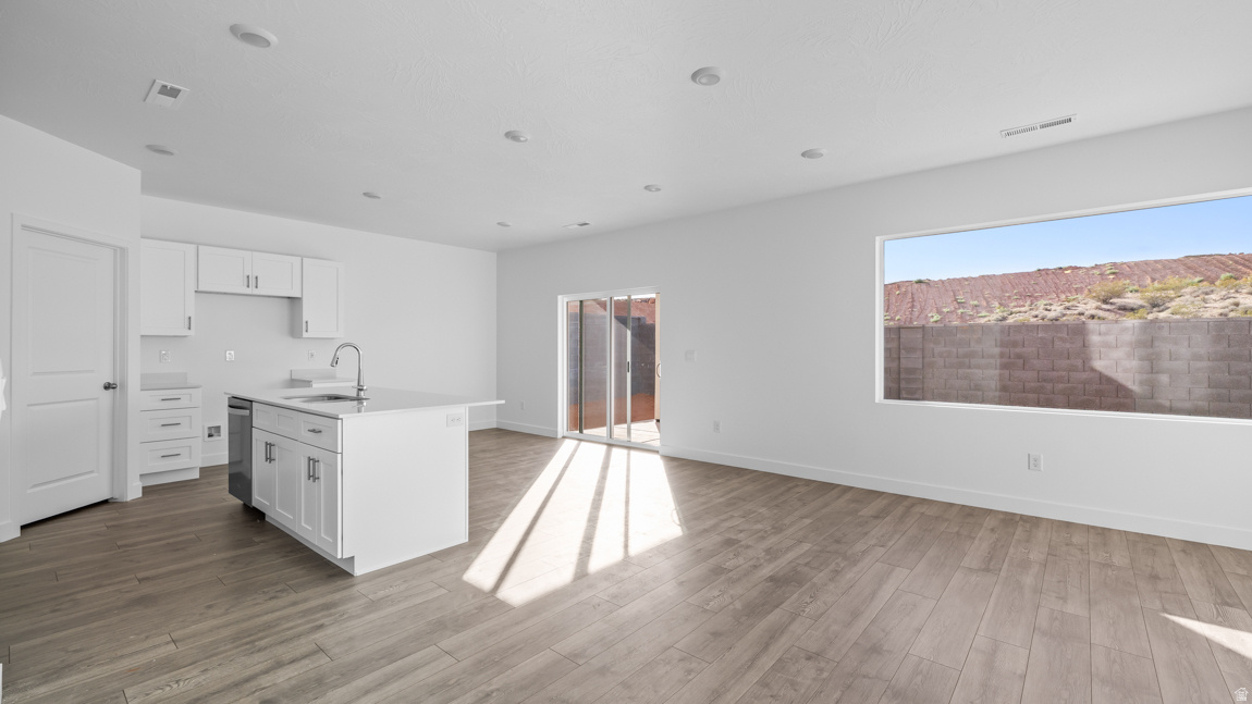 CORRAL HOLLOW AT LONG VALLEY - Residential