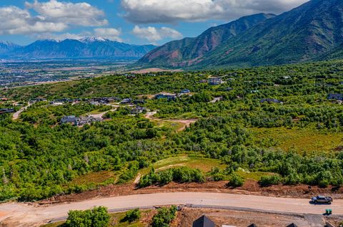 Tiny photo for 1395 S EAGLENEST DR #119, Woodland Hills, UT 84653 (MLS # 2138372)