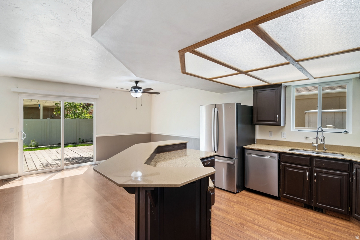 TAYLOR ESTATES - Residential