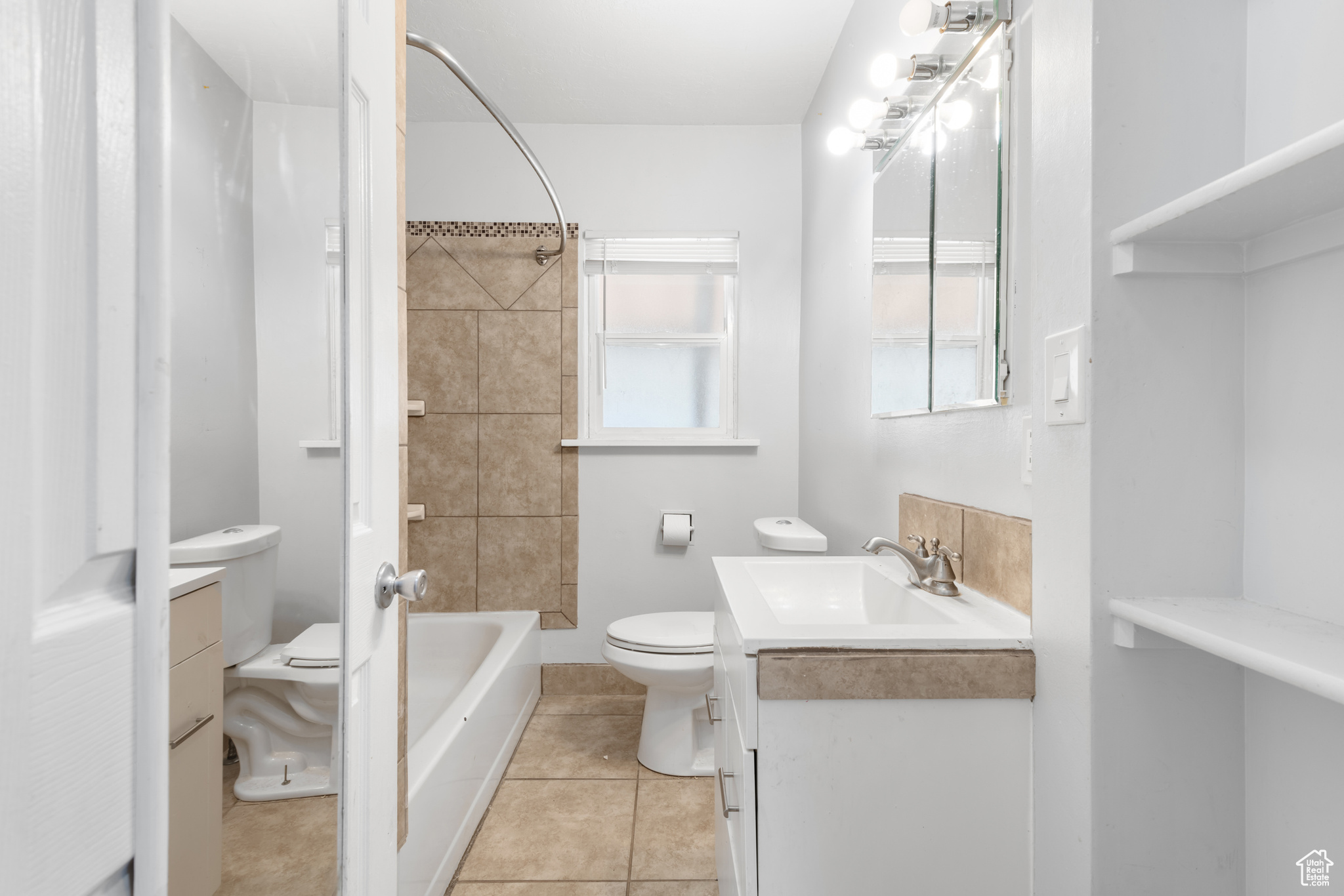 MAPLEWOOD ESTATES SU - Residential