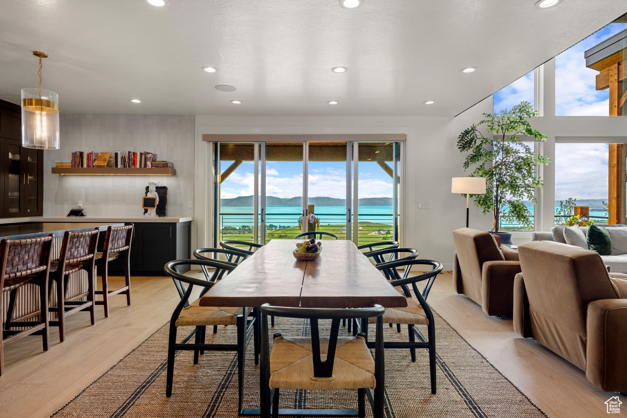 CANYON EST - Residential