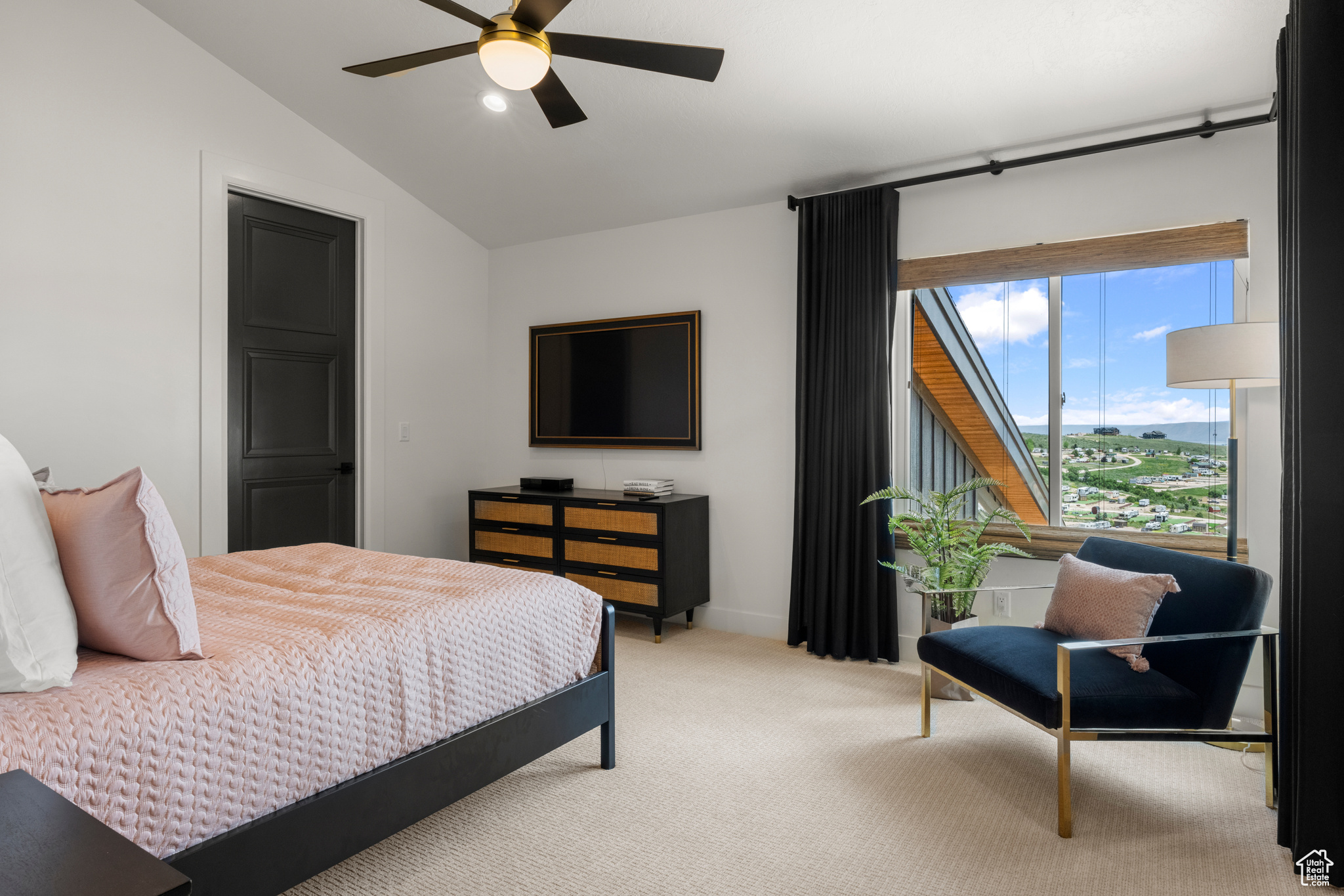 CANYON EST - Residential