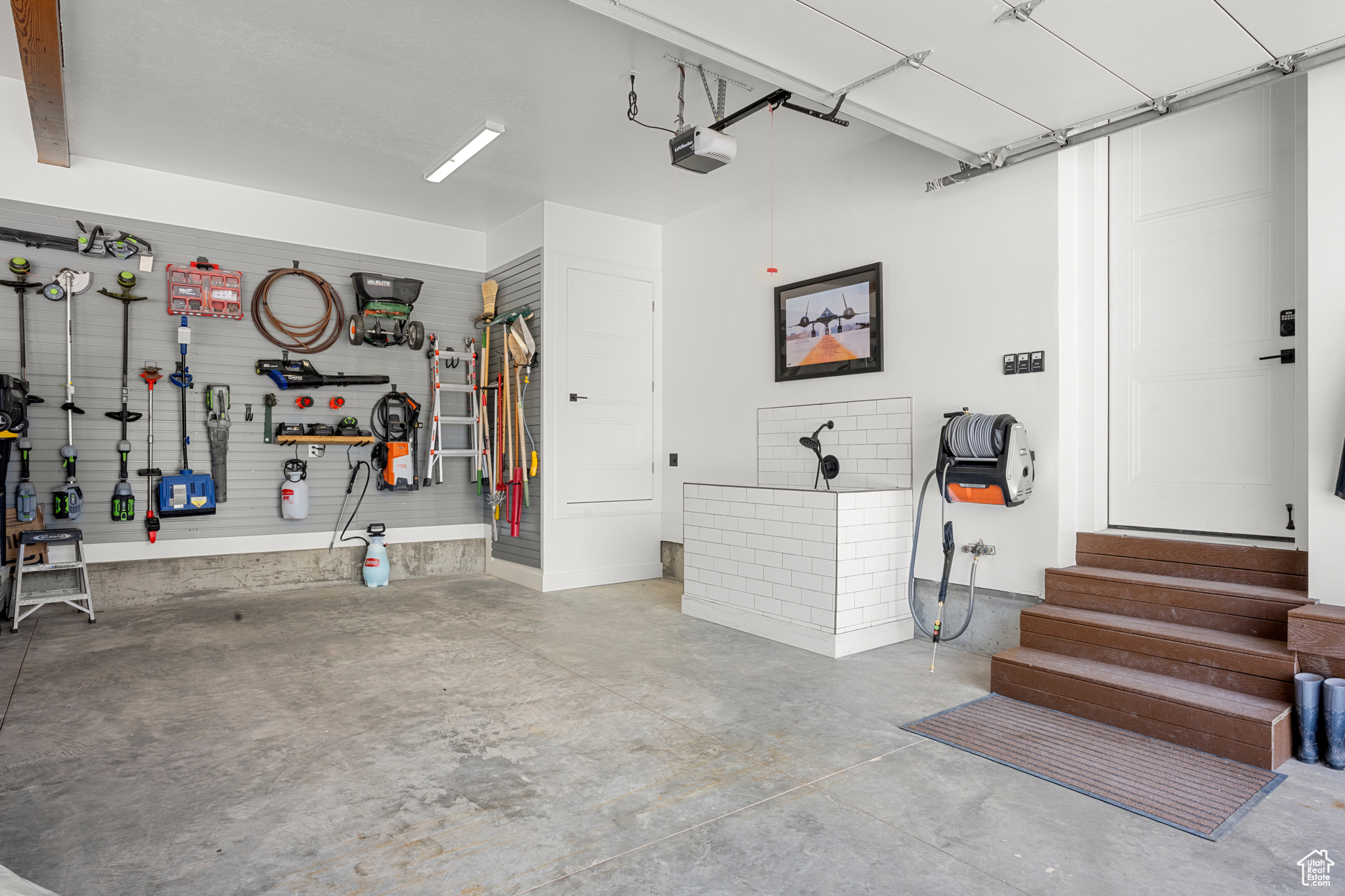 CANYON EST - Residential