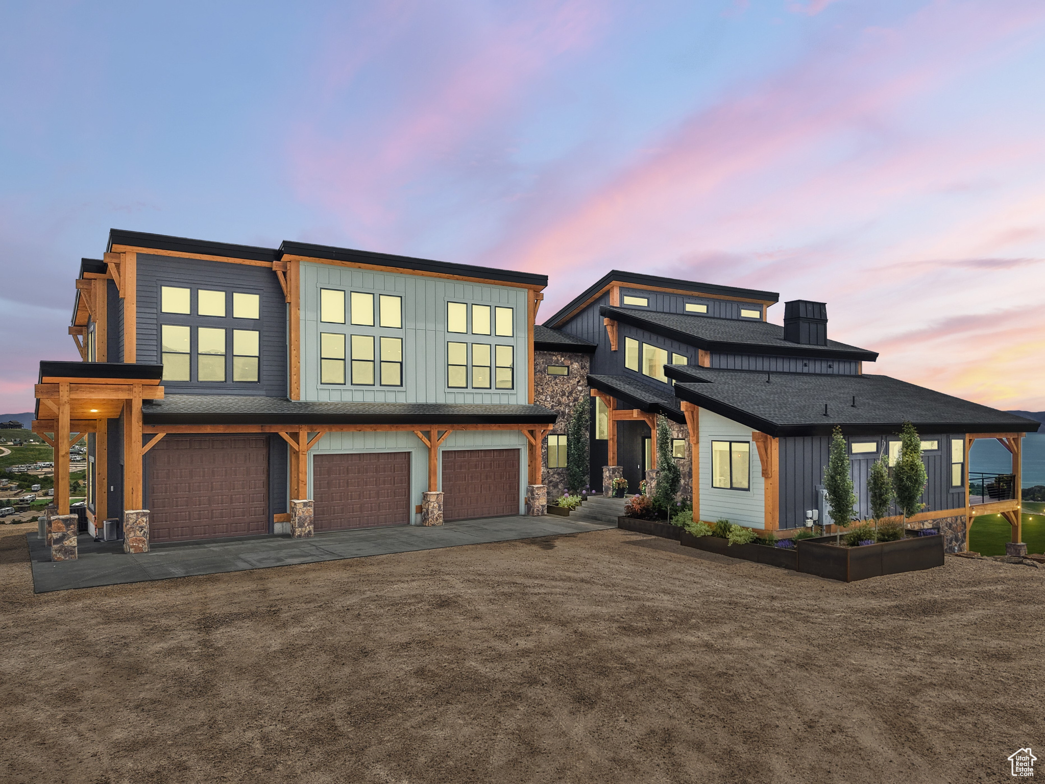 CANYON EST - Residential