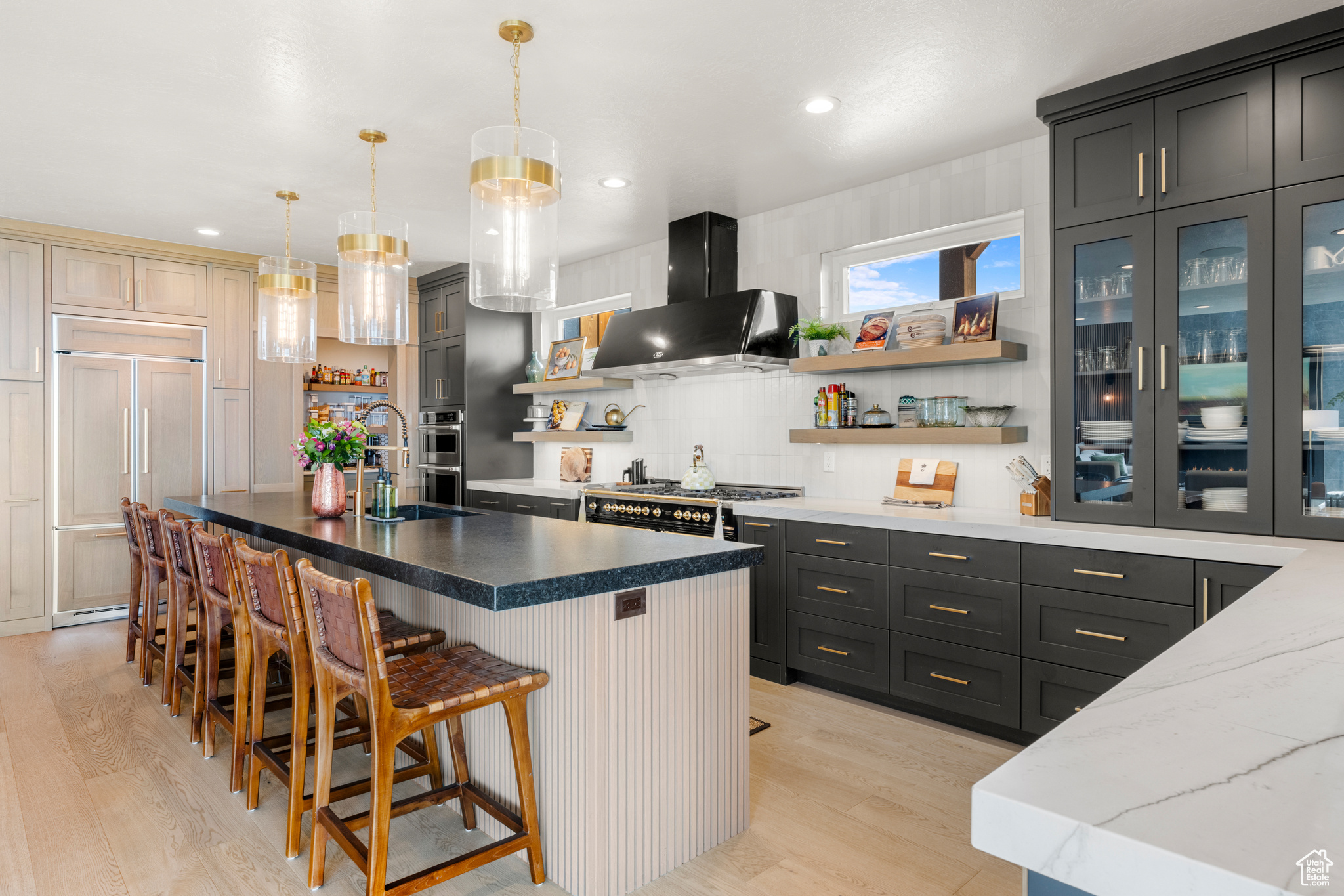 CANYON EST - Residential